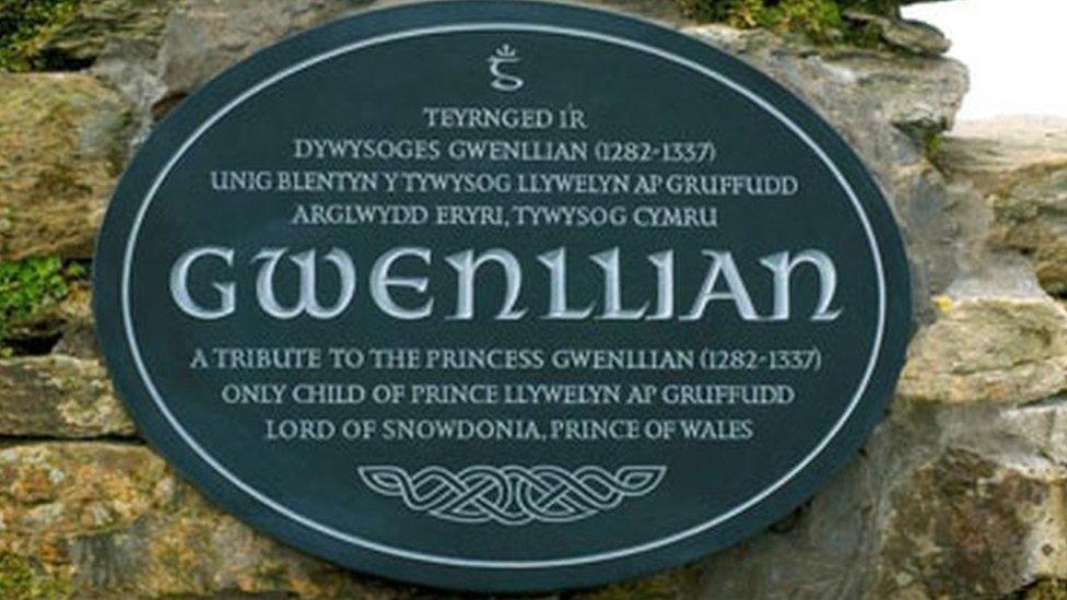 The plaque to Princess Gwenllian, detailing information about her life in English and Welsh