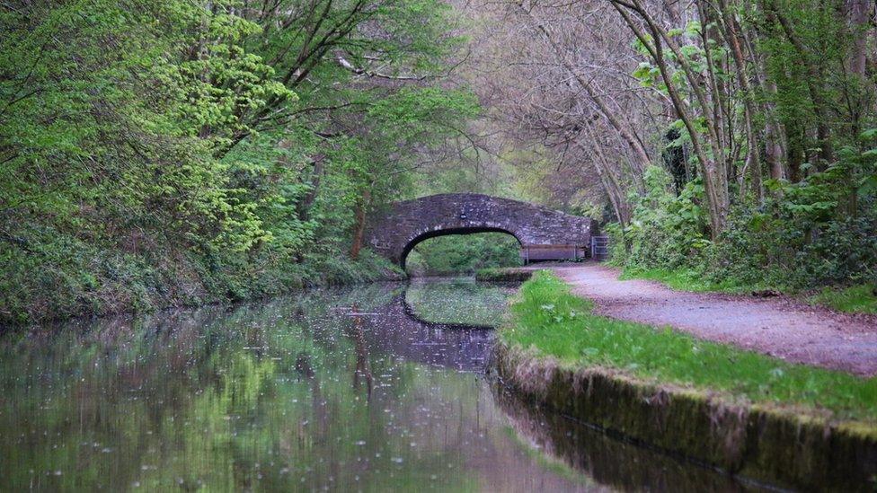 A bridge over the Monmouthshire and Brecon Canal