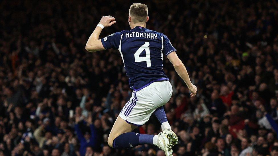 Scott McTominay celebrates