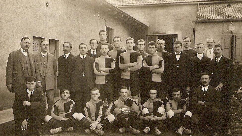 Crook Town team from the 1900s