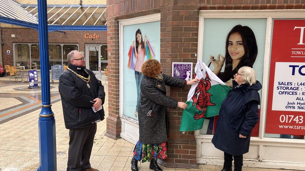 Plaque unveiling in Newtown, Powys