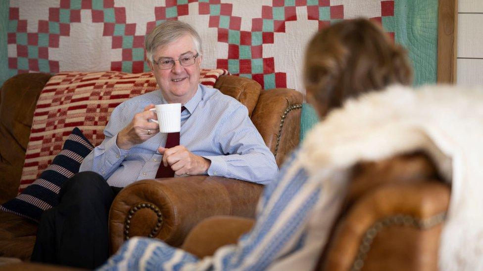 Mark Drakeford ym Mro Morgannwg