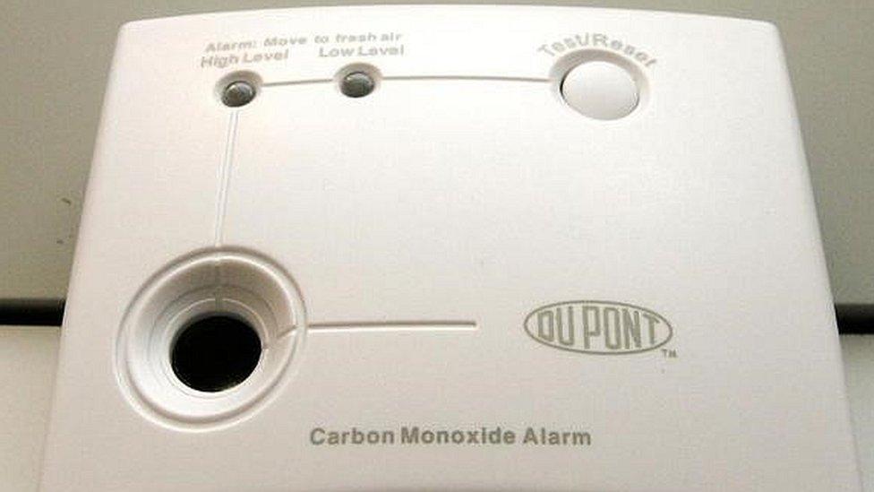 Carbon monoxide alarm