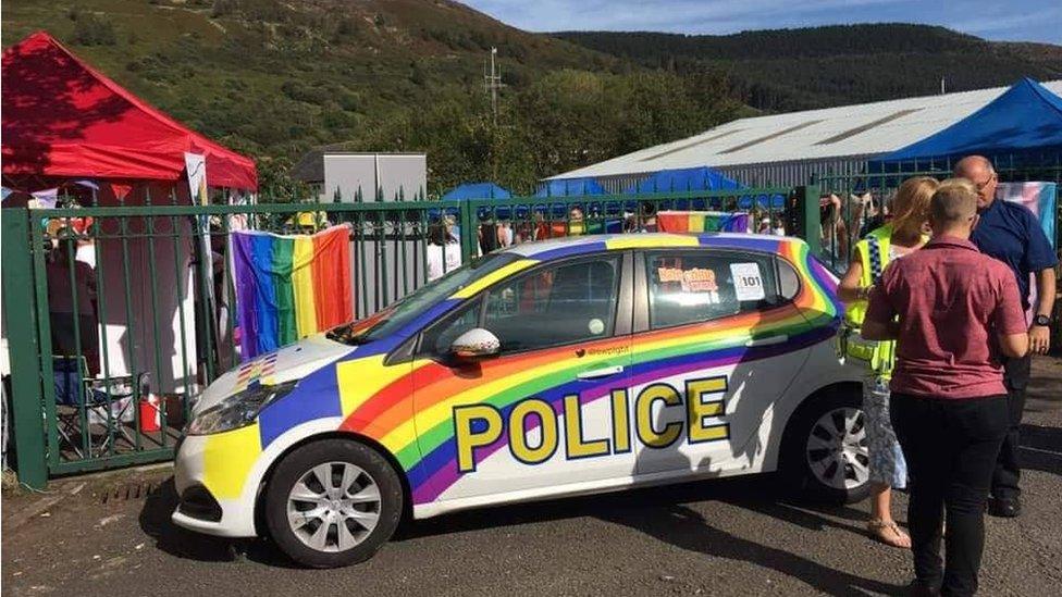 Car heddlu Pride Rhondda