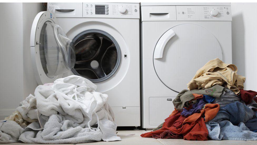 Washing machine and tumble dryer