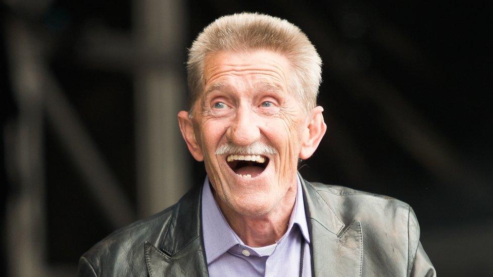 Barry Chuckle