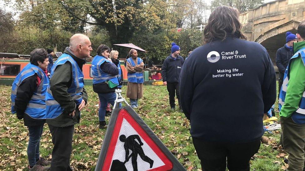 Canal volunteers