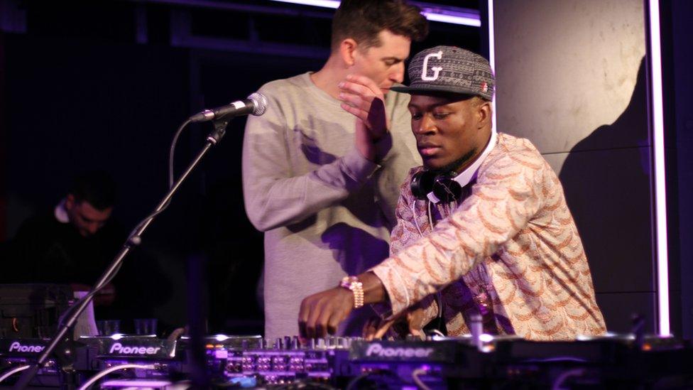 Benga DJing with Skream