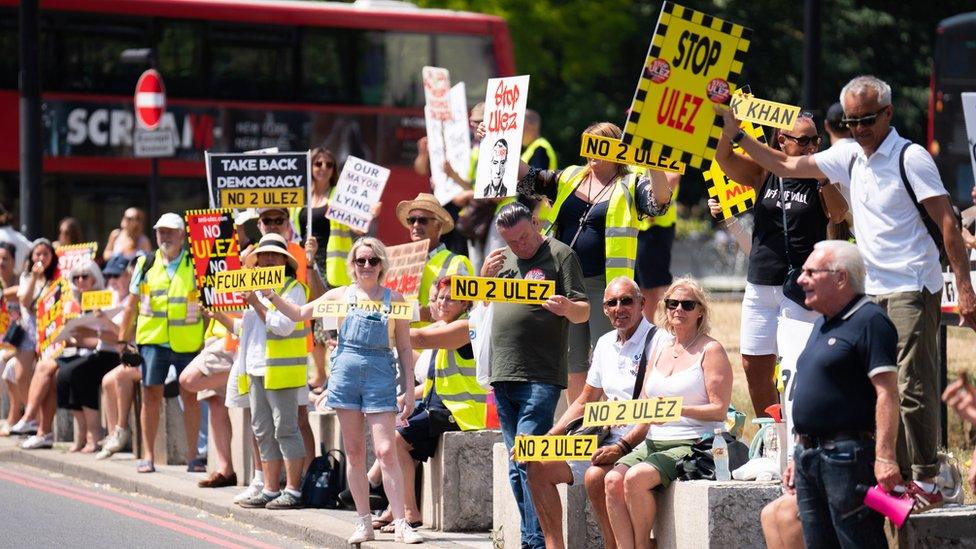 Ulez expansion protest