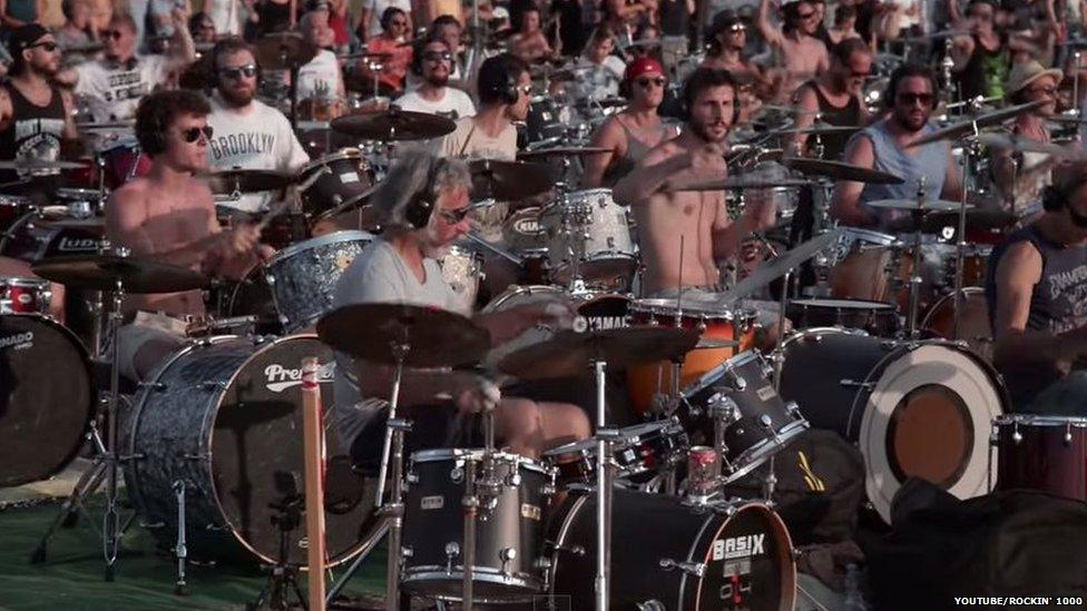 Fans sing Learn To Fly in Italy