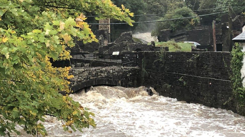 Aberdulais falls