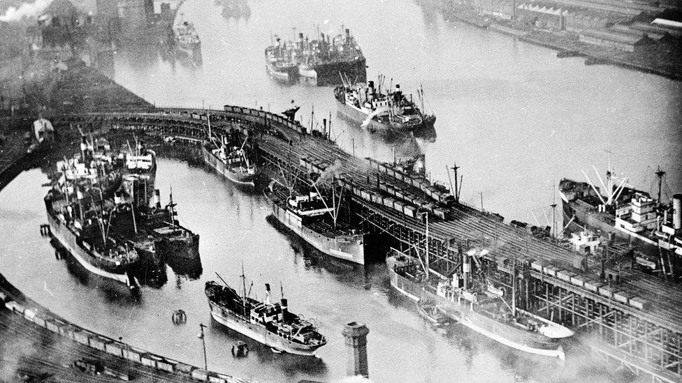 Ships being loaded with coal at Dunston Staiths