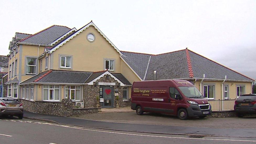 Meddyg Care Dementia Home in Criccieth, Gwynedd