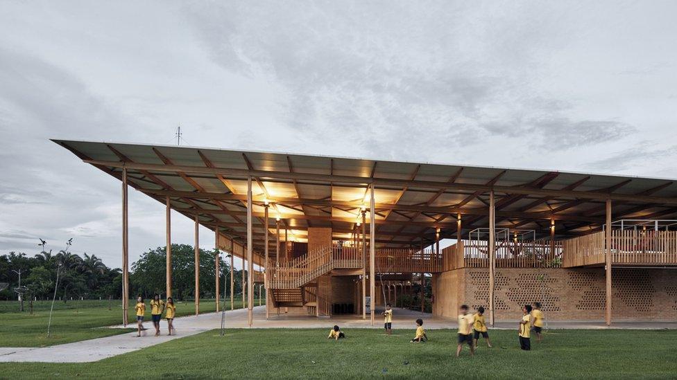 The boarding accommodation features a huge timber roof canopy