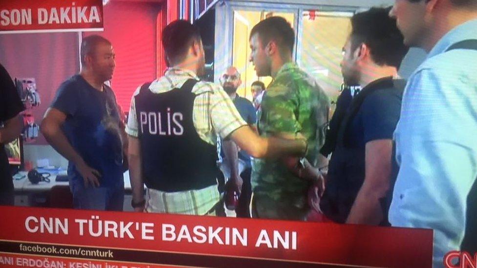 Soldiers arrested at CNN Turk