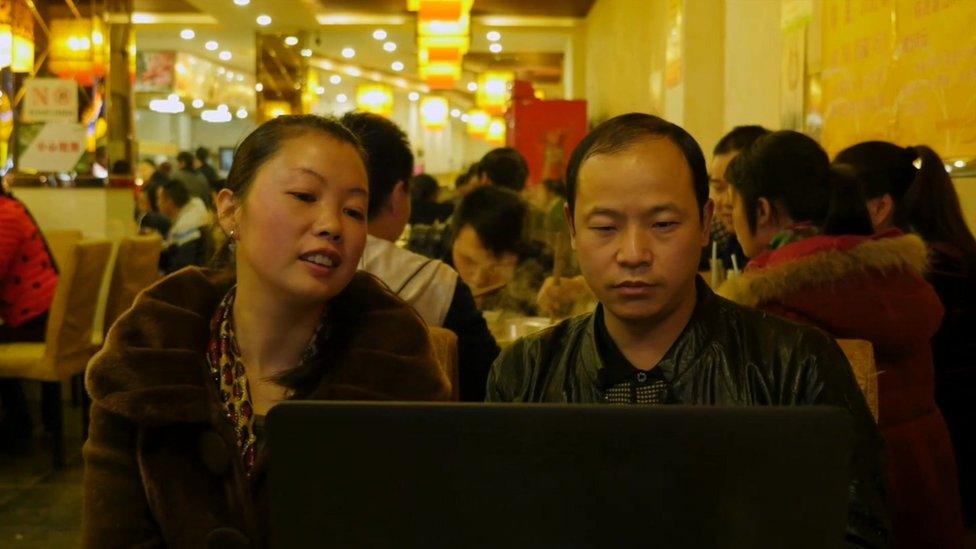 Tang Yuwen's parents