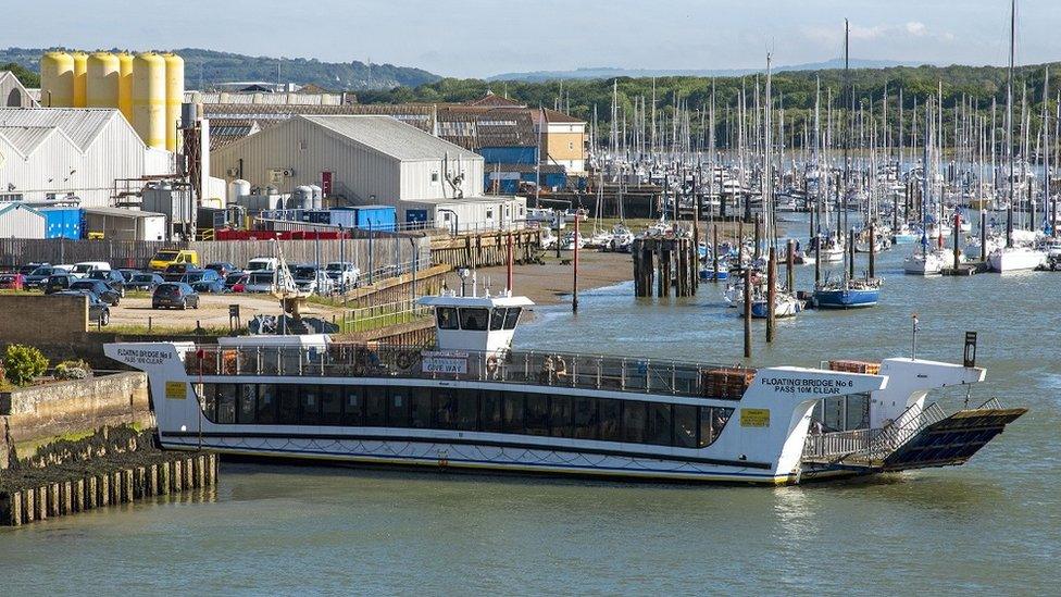 Floating bridge in East Cowes