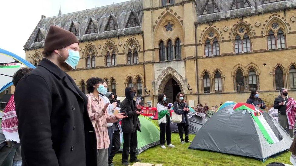 Protesters in Oxford