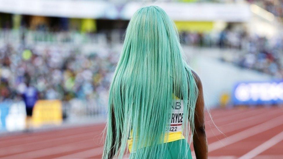 Shelly-Ann-Fraser-Pryce in blue wig