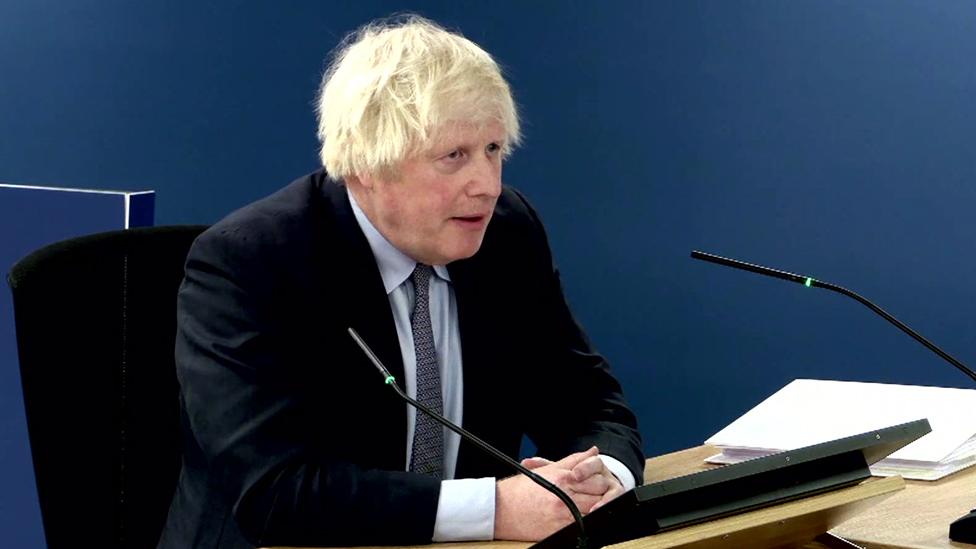 Boris Johnson yn siarad yn ymchwiliad Covid y DU