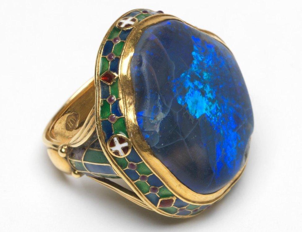 Enamelled gold and black opal ring