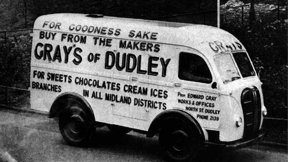 Gray's of Dudley van