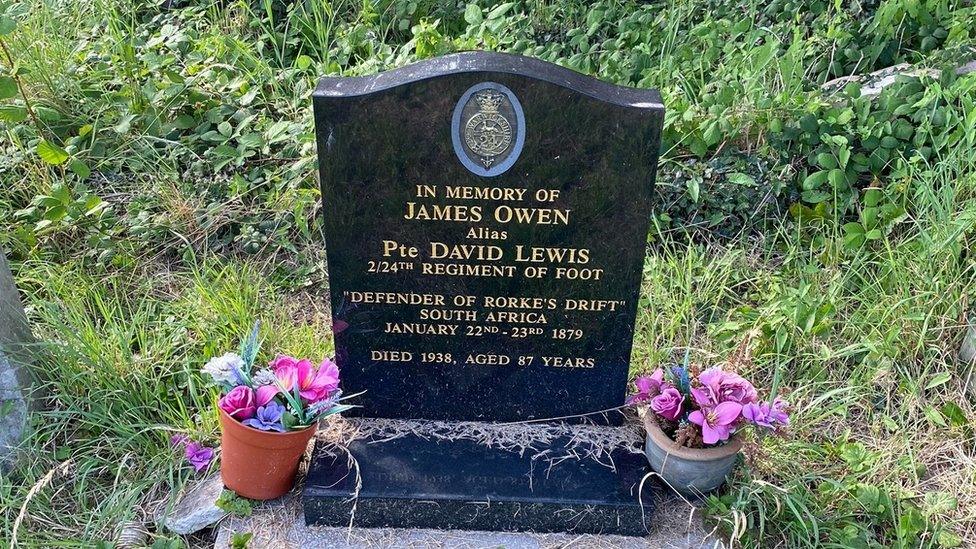 PTE Owen's grave Bethel Cemetery