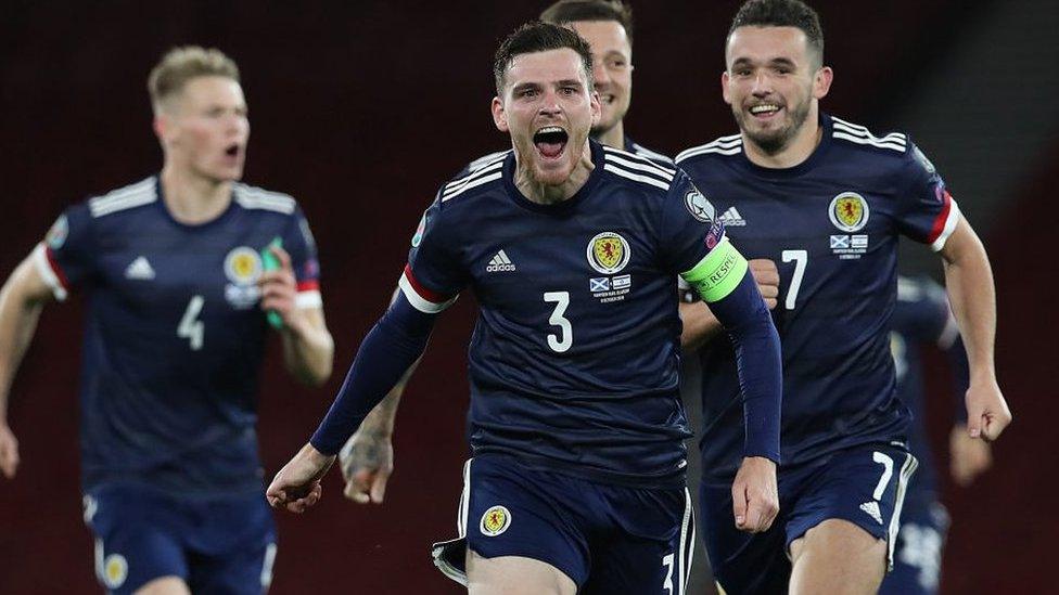 Andy Robertson and Scotland players