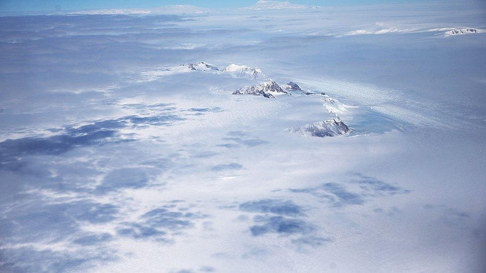 West-Antarctica-ice-sheet.