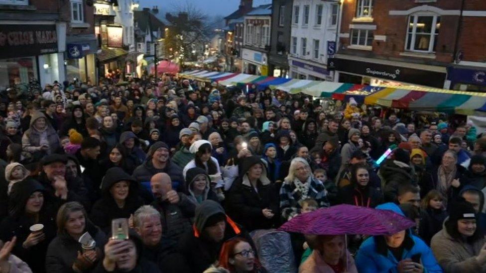 Crowds in Ross on Wye