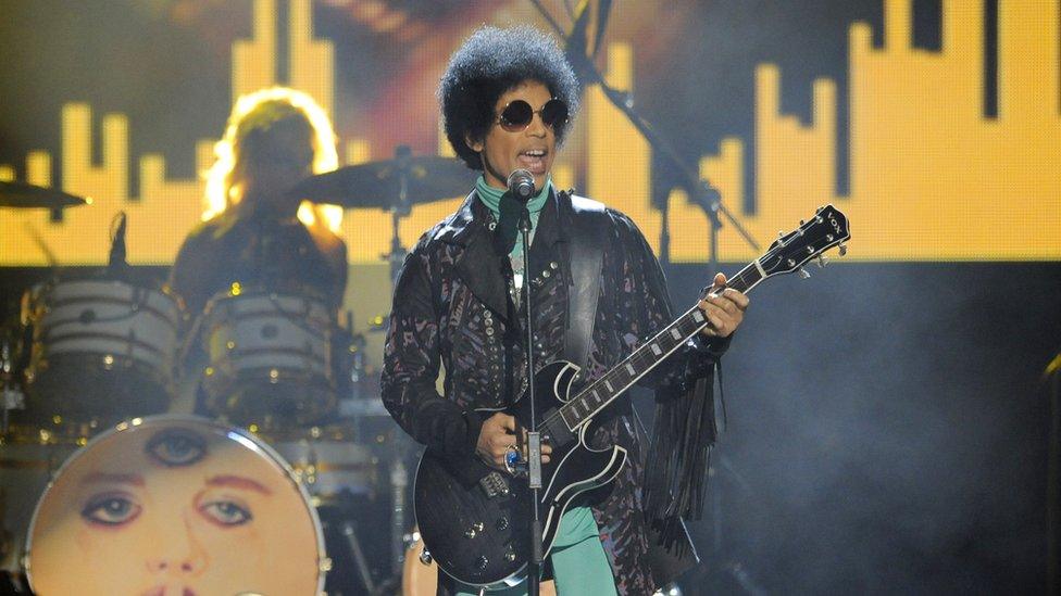 Prince performs in 2013