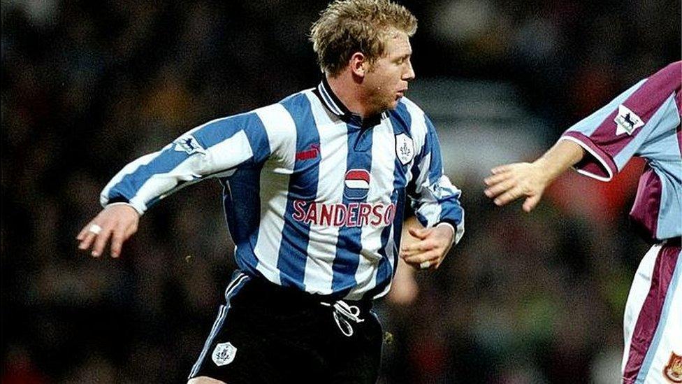 Ritchie Humphreys of Sheffield Wednesday during the FA Carling Premiership match against West ham