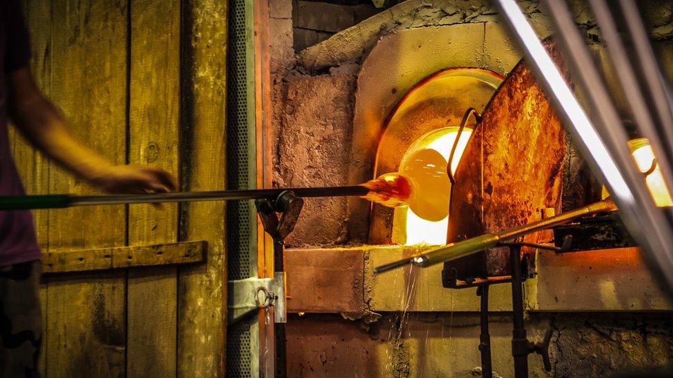 glass blowing furnace