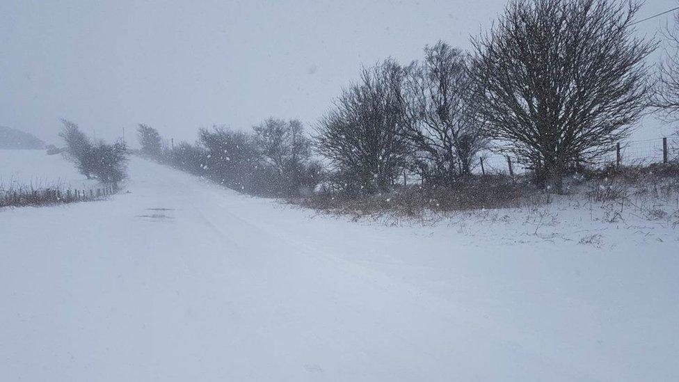 A453 under snow