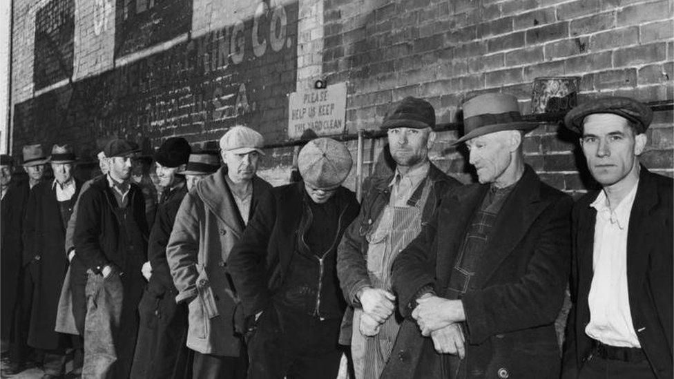 Unemployment in depression-era America