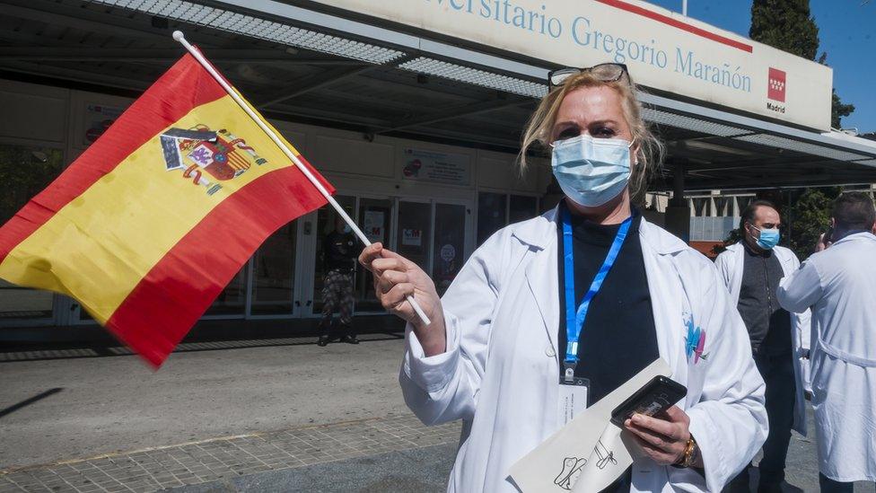 Staff at hospital celebrate the rate of infection dropping