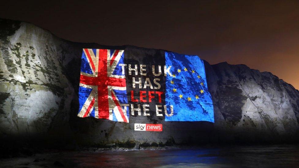 white-cliffs-of-dover-uk-exit-from-eu