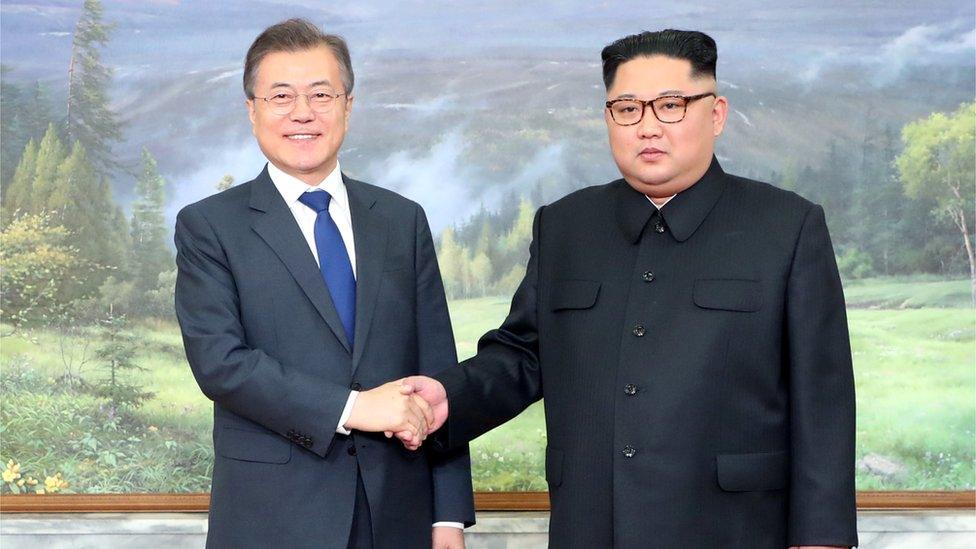 Moon Jae-in and Kim Jong-un