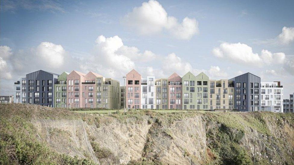 Revised plans for Narrowcliff development