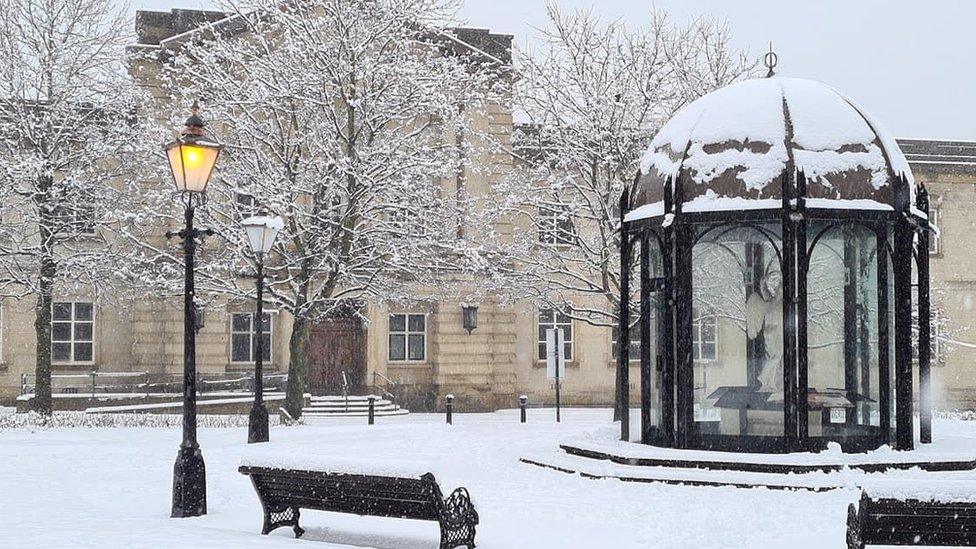 Snowfall in Harrogate