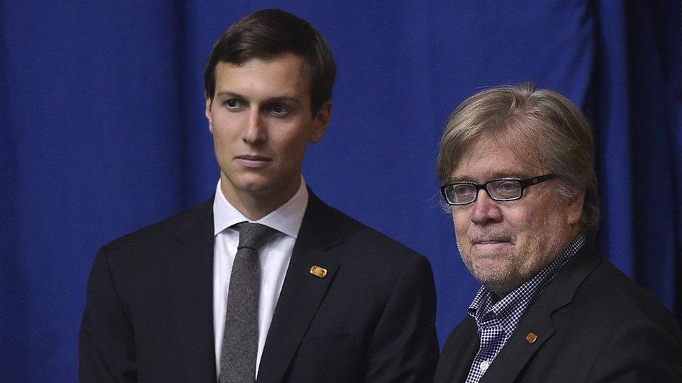 Jared Kushner (l) and Steve Bannon