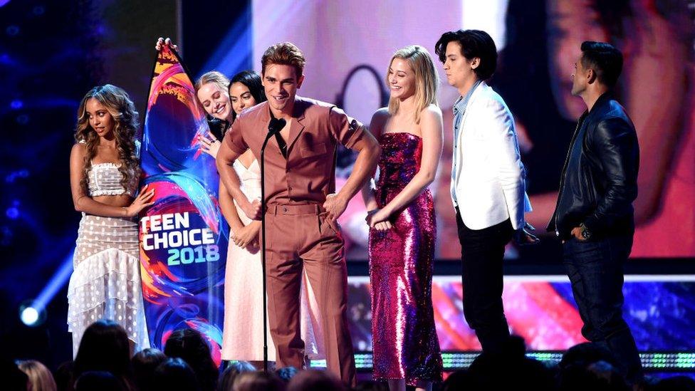 Vanessa Morgan, Madelaine Petsch, Camila Mendes, KJ Apa, Lili Reinhart, Cole Sprouse and Mark Consuelos