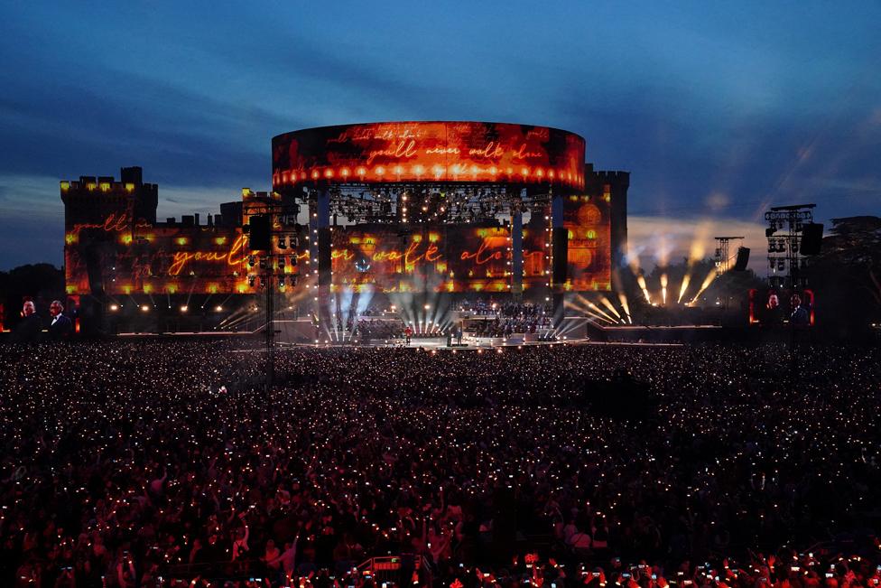 Bryn Terfel and Andrea Bocelli singing You'll Never Walk Alone at the Coronation Concert held in the grounds of Windsor Castle, Berkshire, to celebrate the coronation of King Charles III and Queen Camilla. Picture date: Sunday May 7,