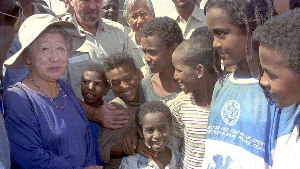 Sadako Ogata visits 12 June 2000 a refugee camp near the eastern Sudanese town of Kassala