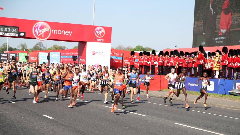 Elite runners begin marathon