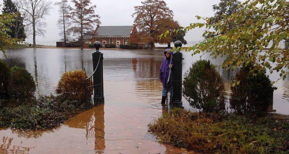 Floods at Jamestown