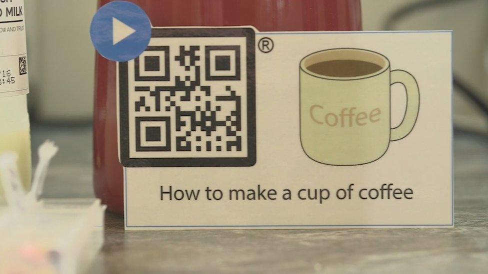 A 'how to make a cup of coffee' sign