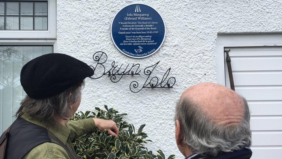 Plaque unveiled at former home of Iolo Morganwg