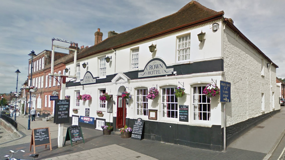 Crown Hotel, Alton