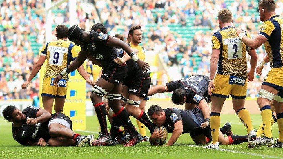 Saracens play Worcester Warriors